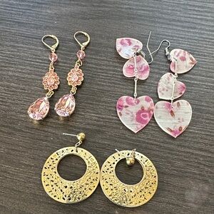 Chic Gold and Pink Floral Earrings Trio